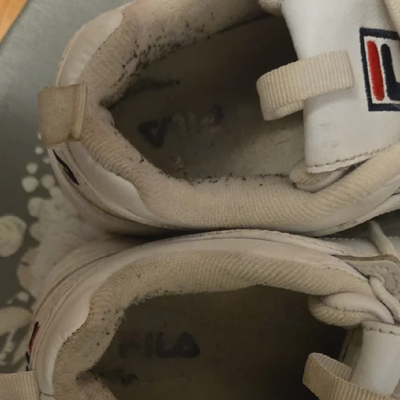 Fila White Platform Sneakers with Retro Design - Picture 6 of 9